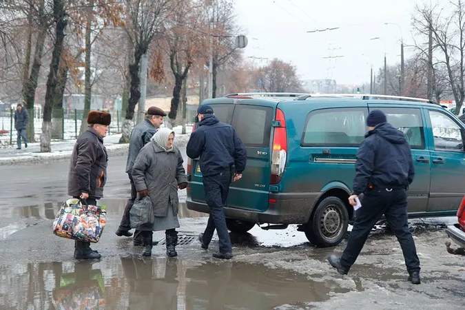 У Луцьку штрафують пішоходів