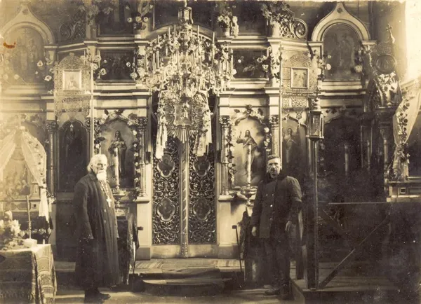 Показали інтер’єр волинської церкви 1930-х років (ретросвітлина)