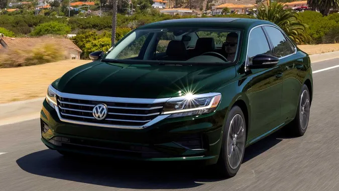Регламентне та екстрене обслуговування автомобіля Volkswagen Passat