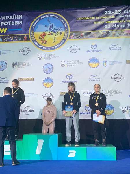Волинянки посіли призові місця на чемпіонаті України з вільної боротьби (фото)