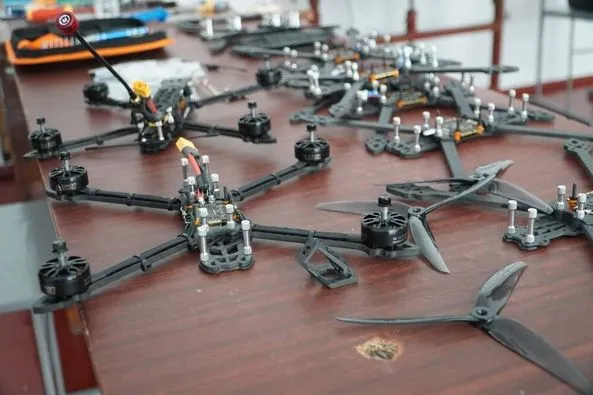 У Володимирі запустили виробництво дронів-камікадзе (фото)