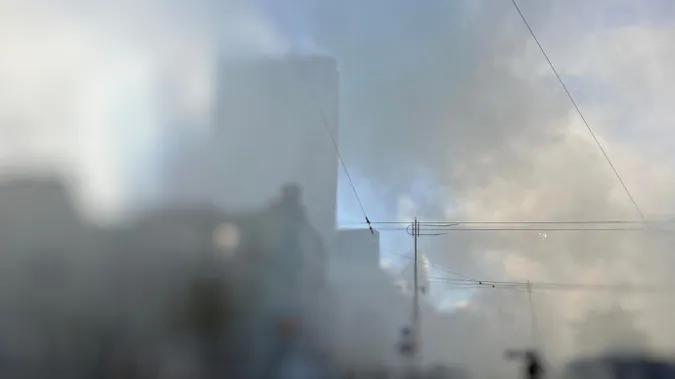 Нічна атака ворожих безпілотників на Київ: є влучання (відео)