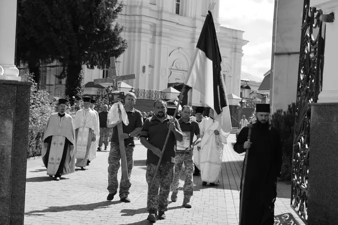 У Луцьку попрощалися із загиблим на Харківщині Юрієм Кушніром (фото)