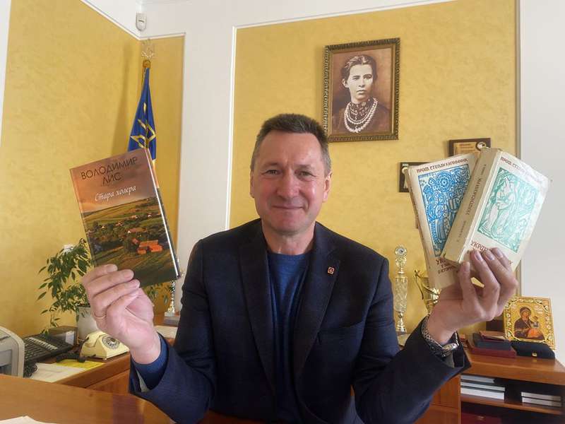 ТОП-5 книг, які радить прочитати ректор СНУ Анатолій Цьось (фото)