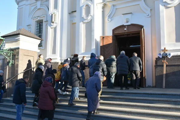 У Луцьку попрощалися із полеглим військовим (фото)