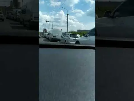 У Луцьку довжелезна черга до АЗС (відео)