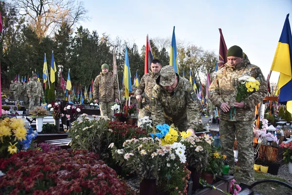 1000 днів великої війни: у Луцьку вшанували памʼять загиблих прикордонників (фото)