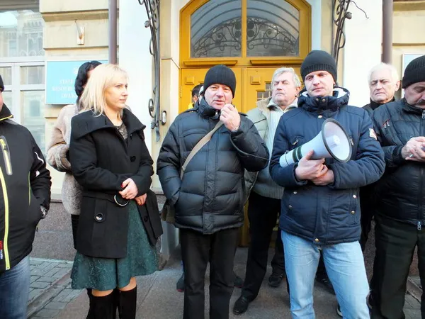 Нардепи Семенченко і Парасюк взялися за головного лісника Волині