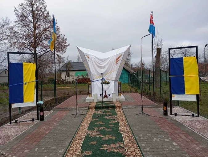 У громаді на Волині відкрили Алею Героїв (фото)