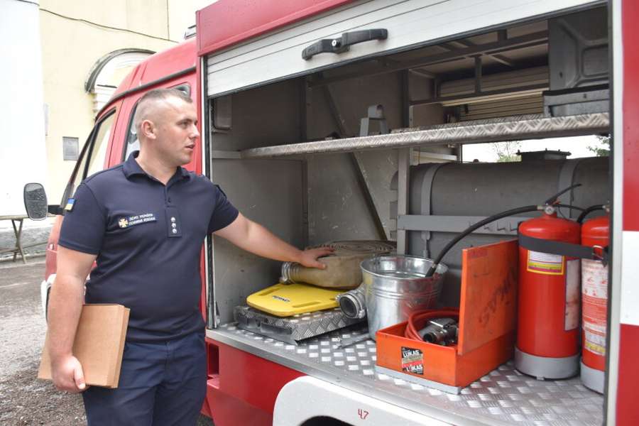 У команді є ченці: в Жидичині з'явилися пожежники-добровольці (фото)