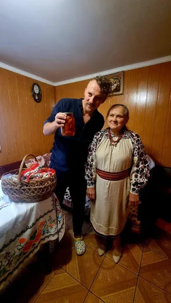 Чорний борщ і пончики-легенда: Клопотенка зачарувала волинська кухня (фото)