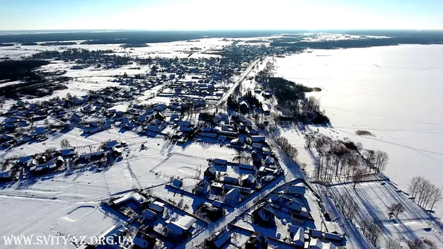 Зимовий Світязь зняли з висоти пташиного польоту (відео)