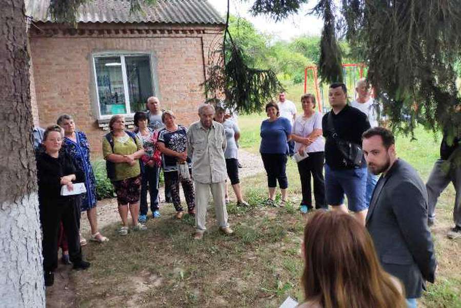 Зустріч з виборцями в селі Городок