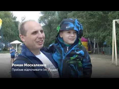Плюс 25 метрів пляжу: озеро Світязь міліє (відео)