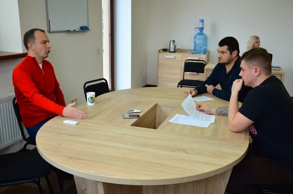 Єгор Соболєв: «Я б не кидався в європейців лайном, навіть якщо дуже хочеться»