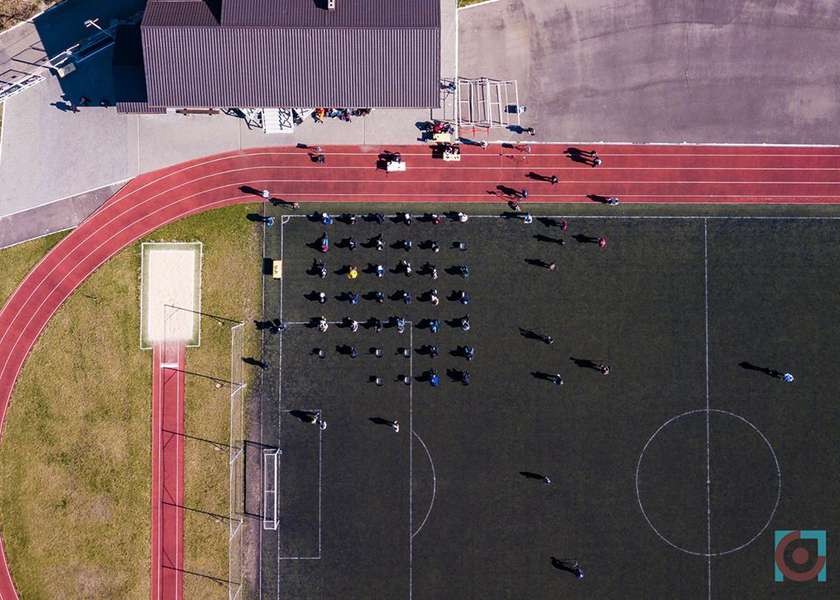 Показали стадіонне засідання сесії Луцькради з висоти (фото)