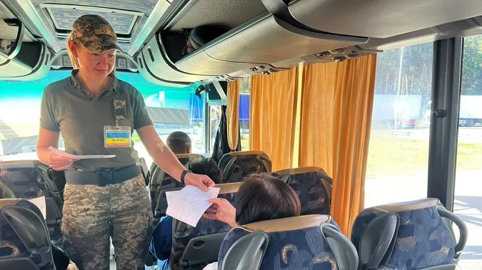 Не мовчіть: волинські прикордонники шукають корупцію (фото)