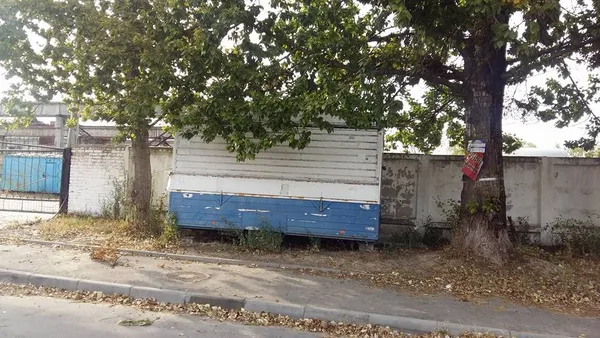 На вулицях Луцька з'явилися демонтовані кіоски 