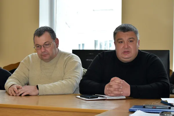 Надбавки, укриття, безплатне харчування: у Волинській ОДА обговорили розвиток освіти на 2026 рік (фото)