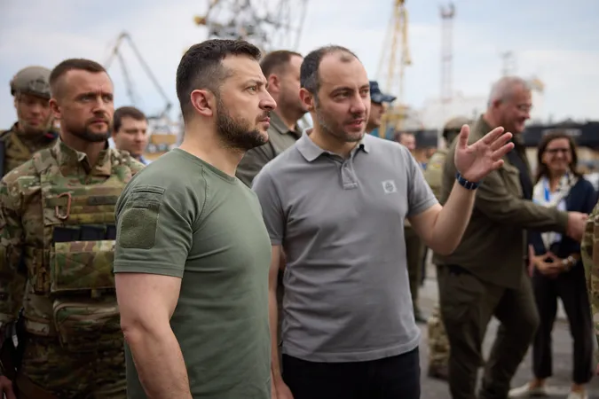 Зеленський у Чорноморську чекає на початок експорту зерна (фото, відео)