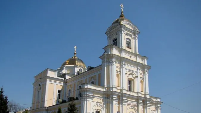 У луцькому соборі п'яний чоловік побив священника під час служби