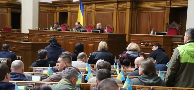 Як голосували волинські нардепи за зміни до мобілізації