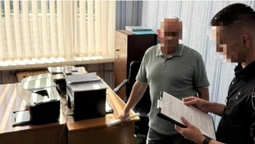 На Рівненщині затримали на хабарі керівника відділу містобудування та архітектури (фото)