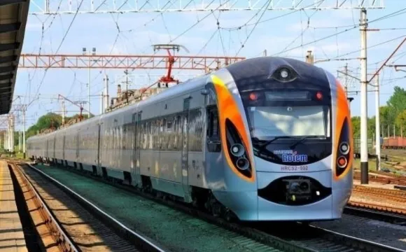 Запуск поїзда «Здолбунів-Холм» відкладається