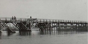 Історична знахідка: показали фото дерев'яного мосту у Ковелі часів Першої світової