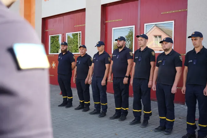 Піротехніки з Луцька вирушили в чергову ротацію на Донеччину (фото)