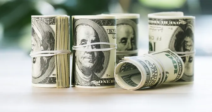 У січні українці продали більше валюти, ніж купили
