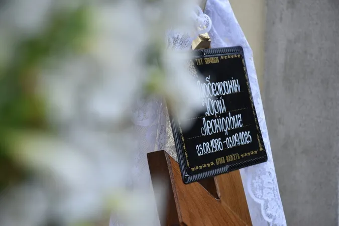 У Луцькому районі попрощались із Героєм Юрієм Любежаніним (фото)
