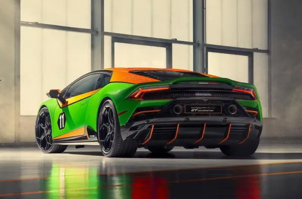 Lamborghini випустить два ексклюзивні автомобілі (фото)