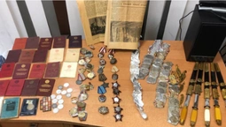 Громадянин Литви хотів вивезти через «Ягодин» 136 предметів старовини (фото)