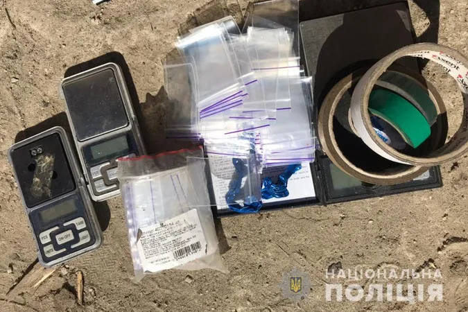 Обшуки в Ковелі: чотирьом наркоділкам оголосили підозру, одного взяли під варту