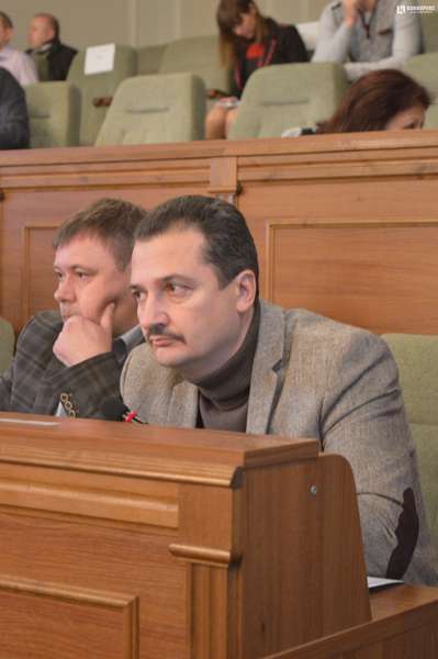 Обранець від «Самопомочі» Костянтин Зінкевич засумував. Депутати не підтримали пропозицію призначити його головою однієї з постійних комісій