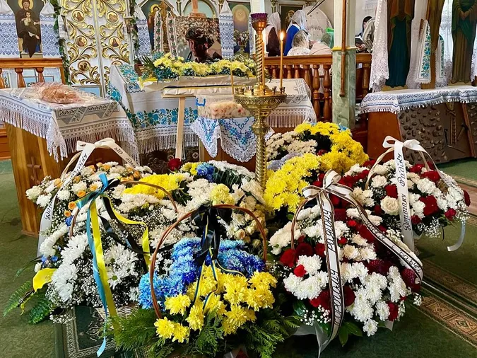 У Нововолинську попрощалися із 23-річним воїном Радиславом Гузарем (фото)