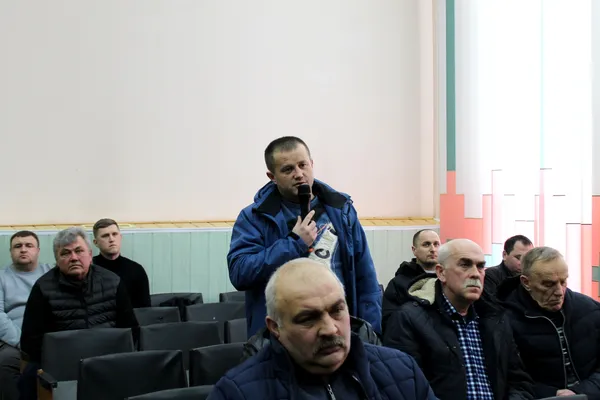 Дороги, безпека дітей, підтримка військових і ВПО: Іван Рудницький відвідав громади біля Луцька (фото)
