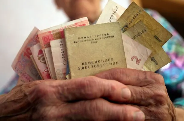 Відомо, коли волинянам виплатять затриману пенсію