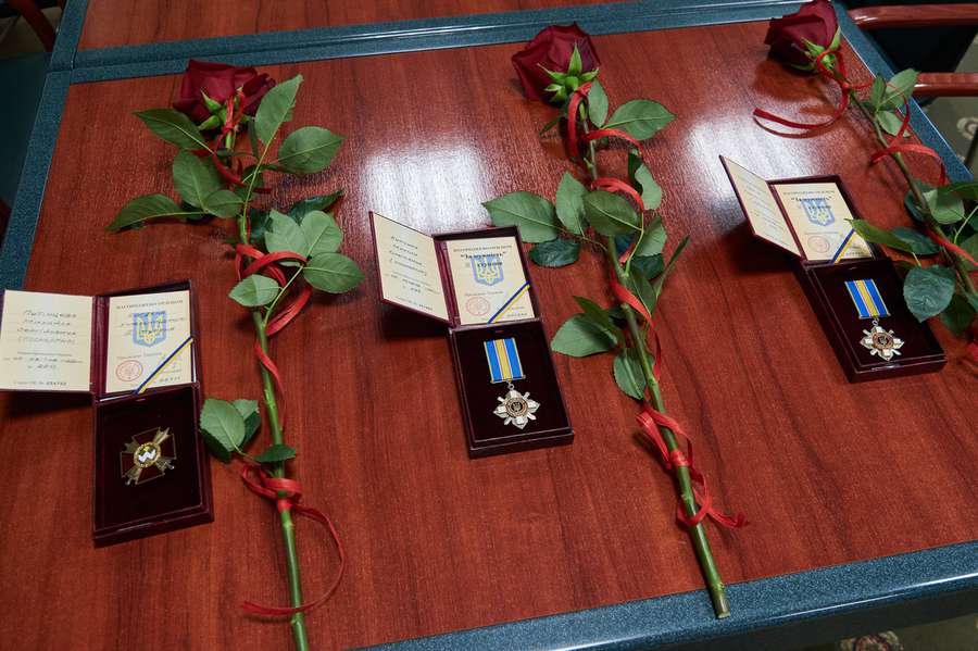 У Луцьку матерям загиблих Героїв вручили нагороди (фото)