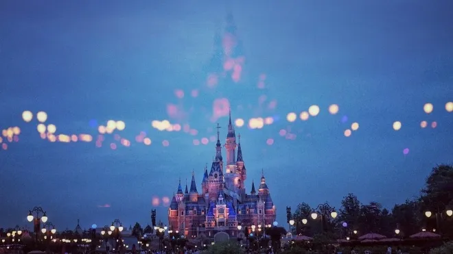 На студію Disney подали в суд жінки, яким платили менше, ніж чоловікам