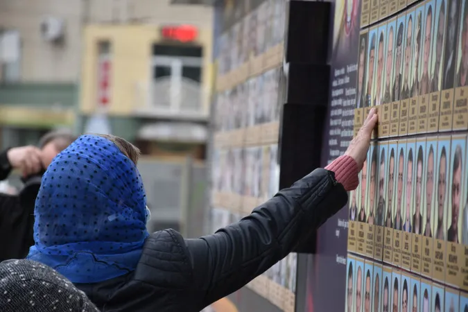 У Луцьку вшанували військових, які загинули в зоні АТО і ООС