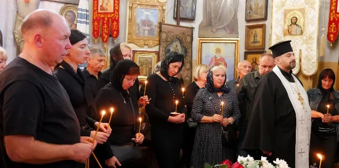 У Володимирі попрощались із загиблим прикордонником Тарасом Дудком (фото)