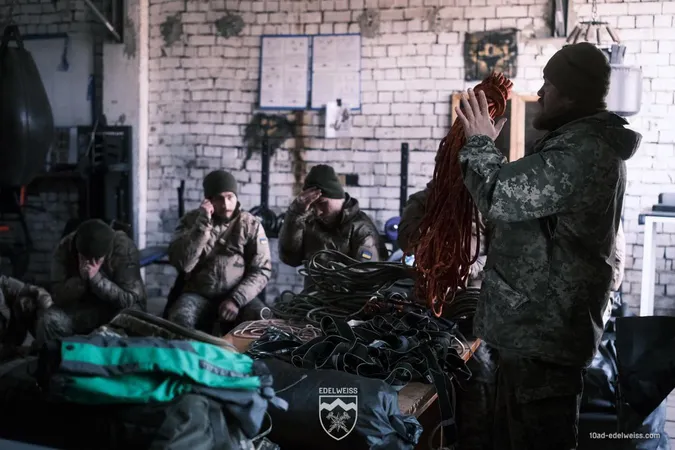 Новобранців «Едельвейсу» вивезли в гори: для чого (фото)