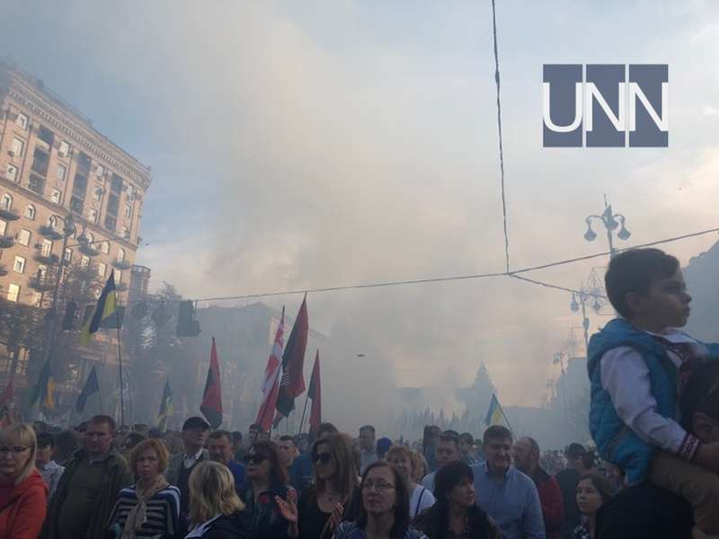 У Києві відбувається марш «Ні капітуляції» (фото, наживо)