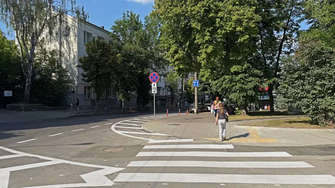 У Луцьку відновили рух вулицею Степана Бандери (фото)