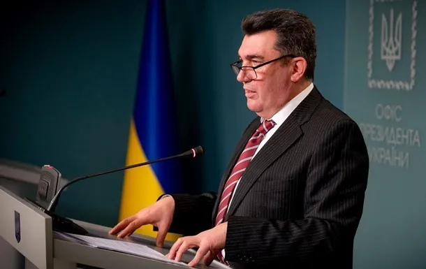 НАТО захищатиме вантажі для України зі зброєю, – Данілов
