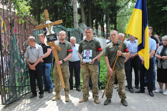 Луцьк попрощався з захисником Дмитром Свириденком