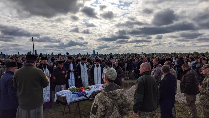 Волинь попрощалась із загиблим на Сході бійцем (фото)