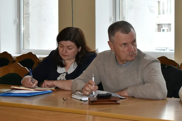 Надбавки, укриття, безплатне харчування: у Волинській ОДА обговорили розвиток освіти на 2026 рік (фото)